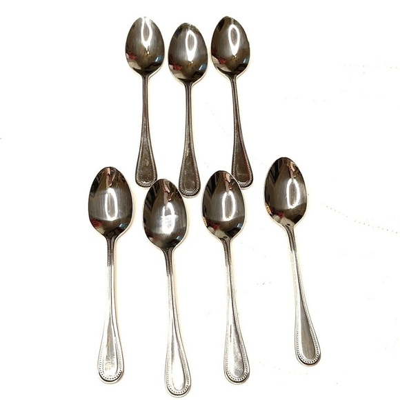 WALLACE Regal Pearl Stainless Steel Flatware 24 Pieces - Picture 6 of 12